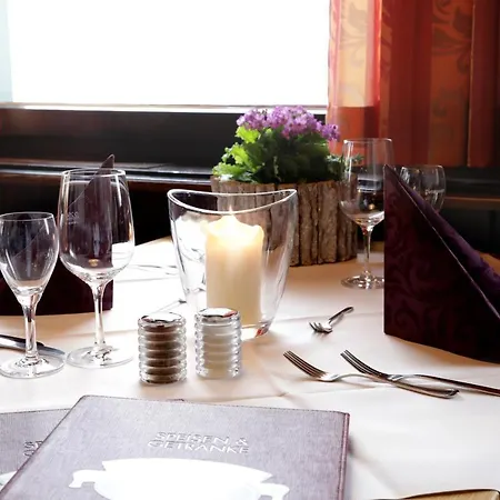 Szálloda An Der Sonne & Restaurant Zum Schneiger Schönwalde