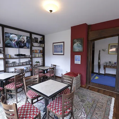 An Der Sonne & Restaurant Zum Schneiger ホテル 3*